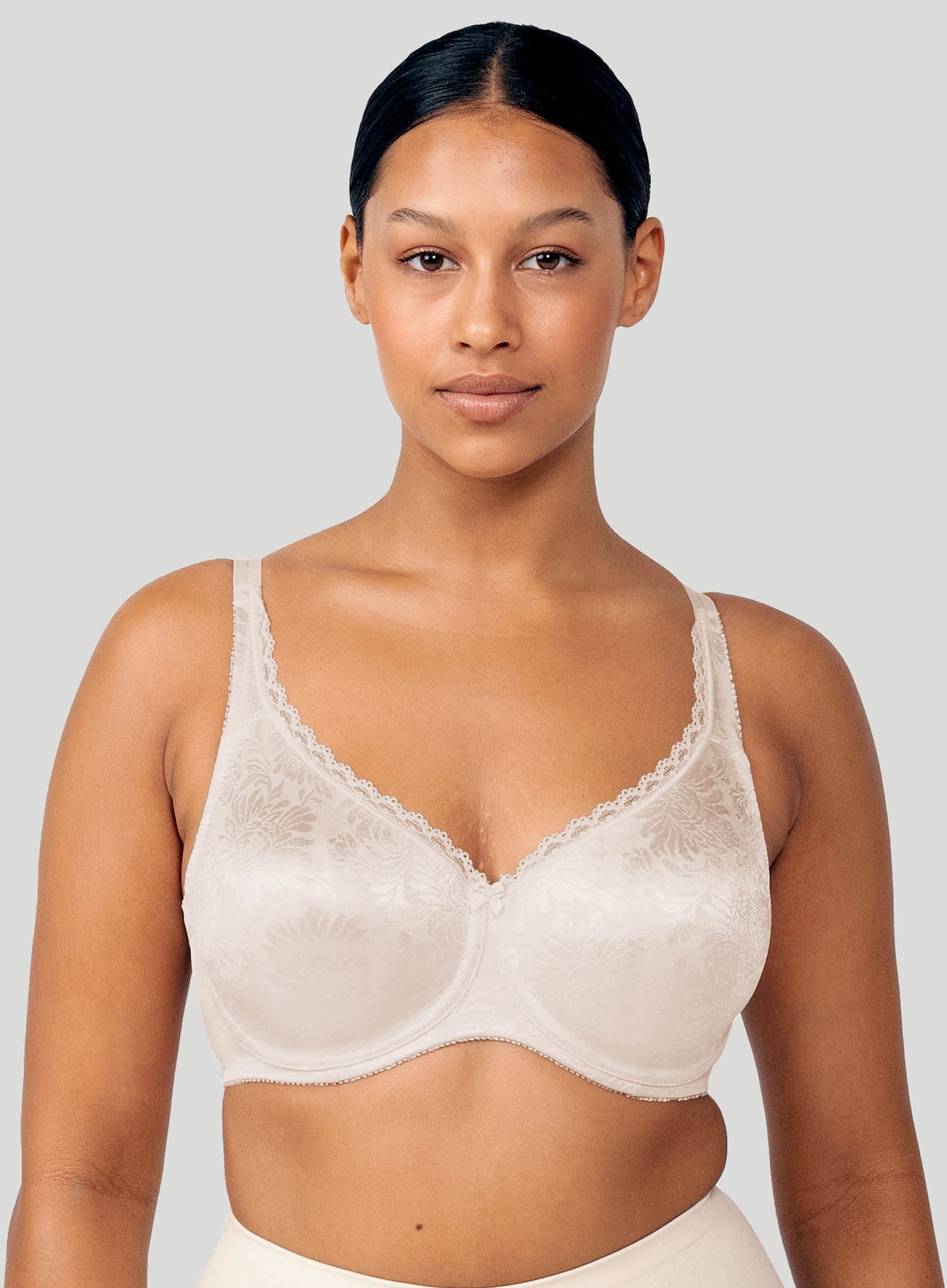 Triumph: Everyday Moulded Underwired Bra Fawn
